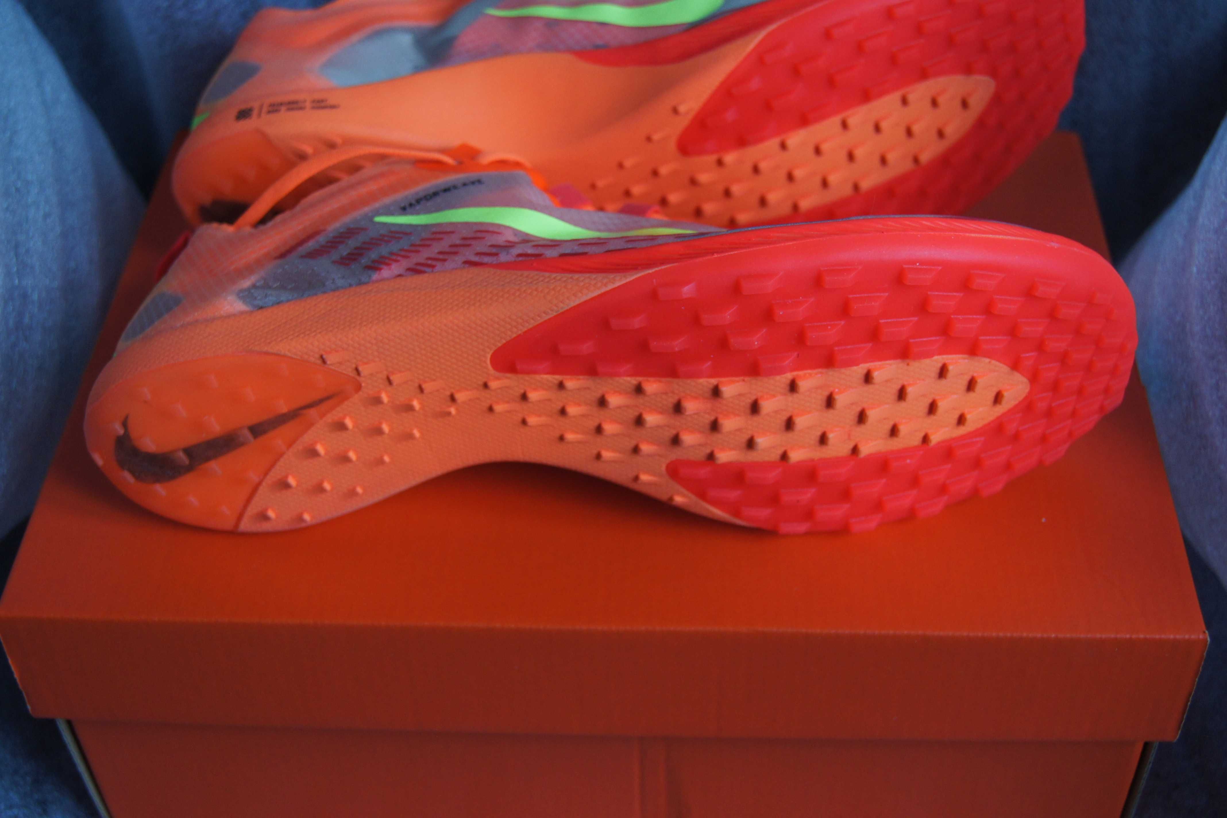 Buty do biegania Nike Zoom Victory Waffle 5 U Pomarańczowe