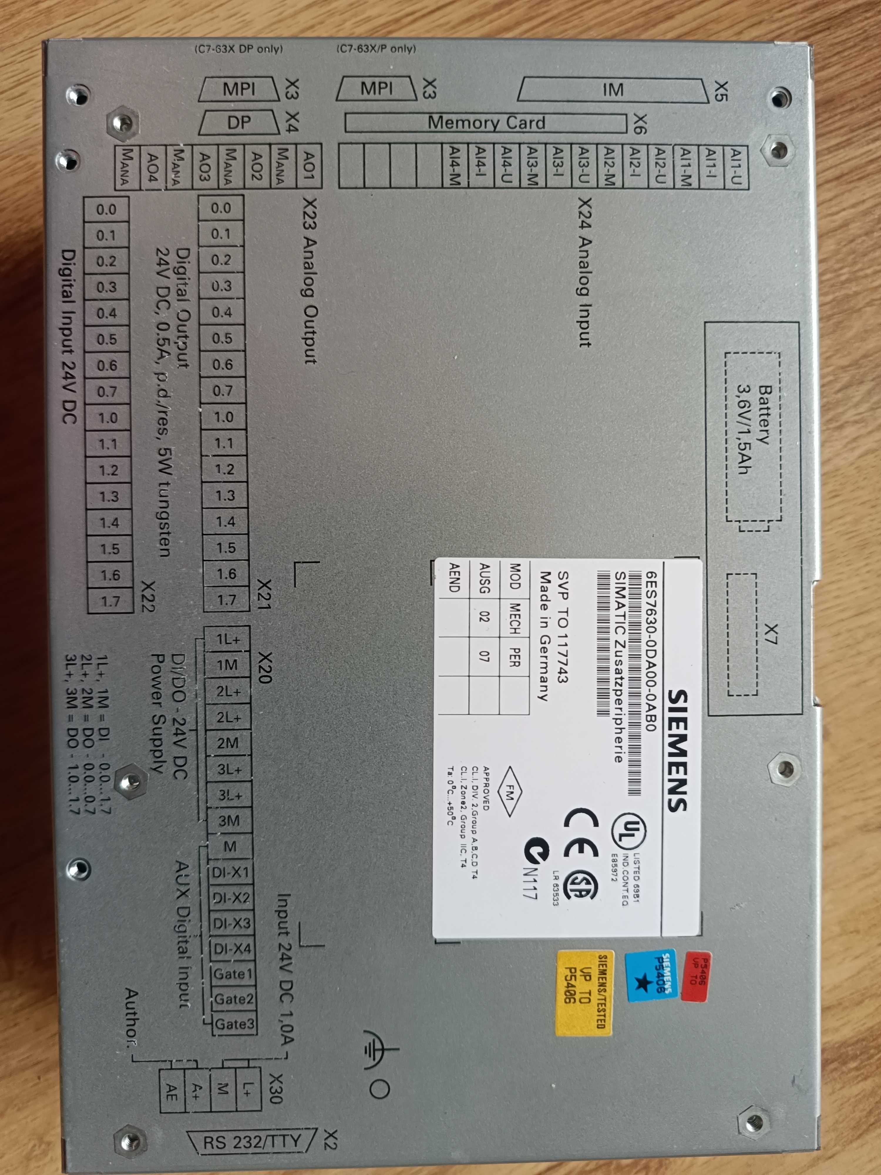 Siemens PLC + HMI 6ES7 630-0DA00-0AB0 / 6ES7 633-2BF02-0AE3