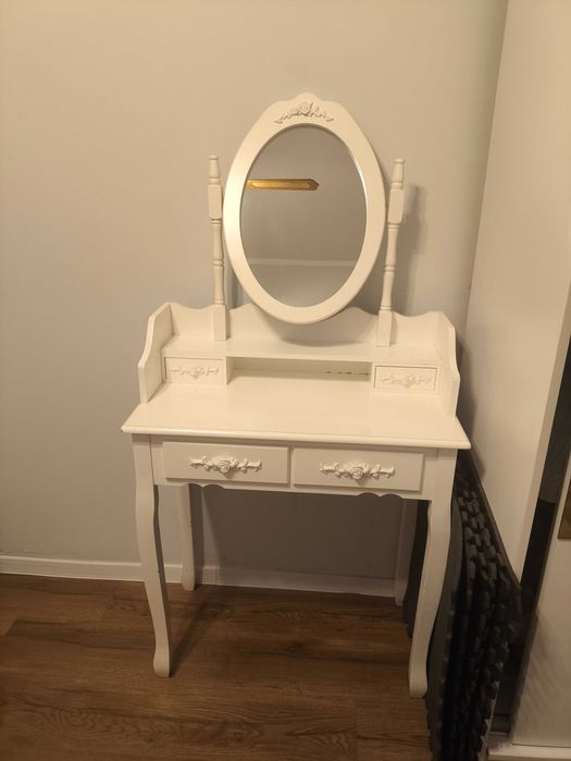 Toaletka kosmetyczna