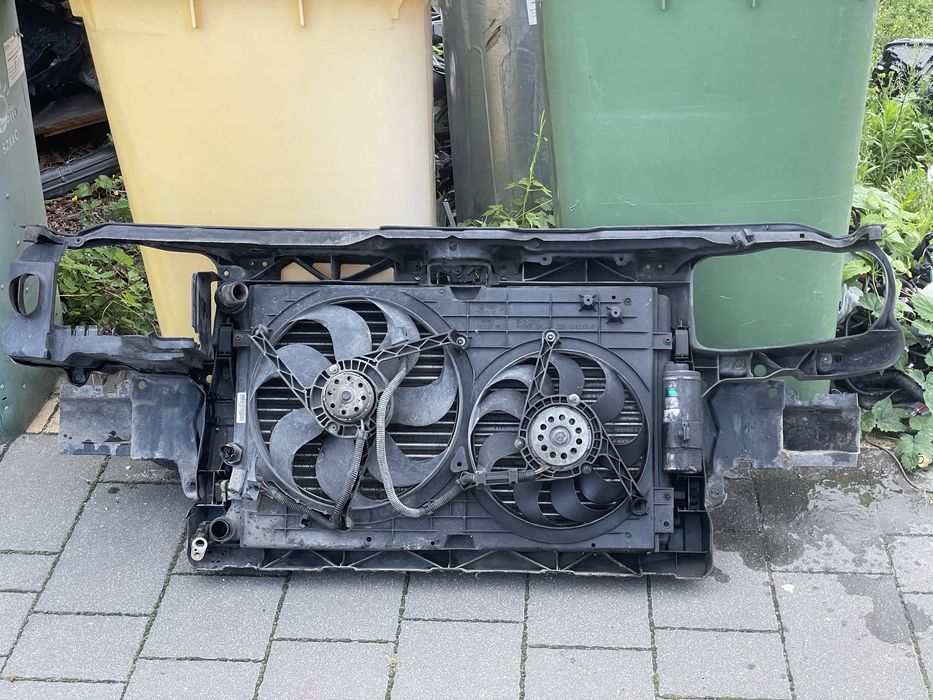 Pas przedni kompletny,wentylator,chłodnice golf 4