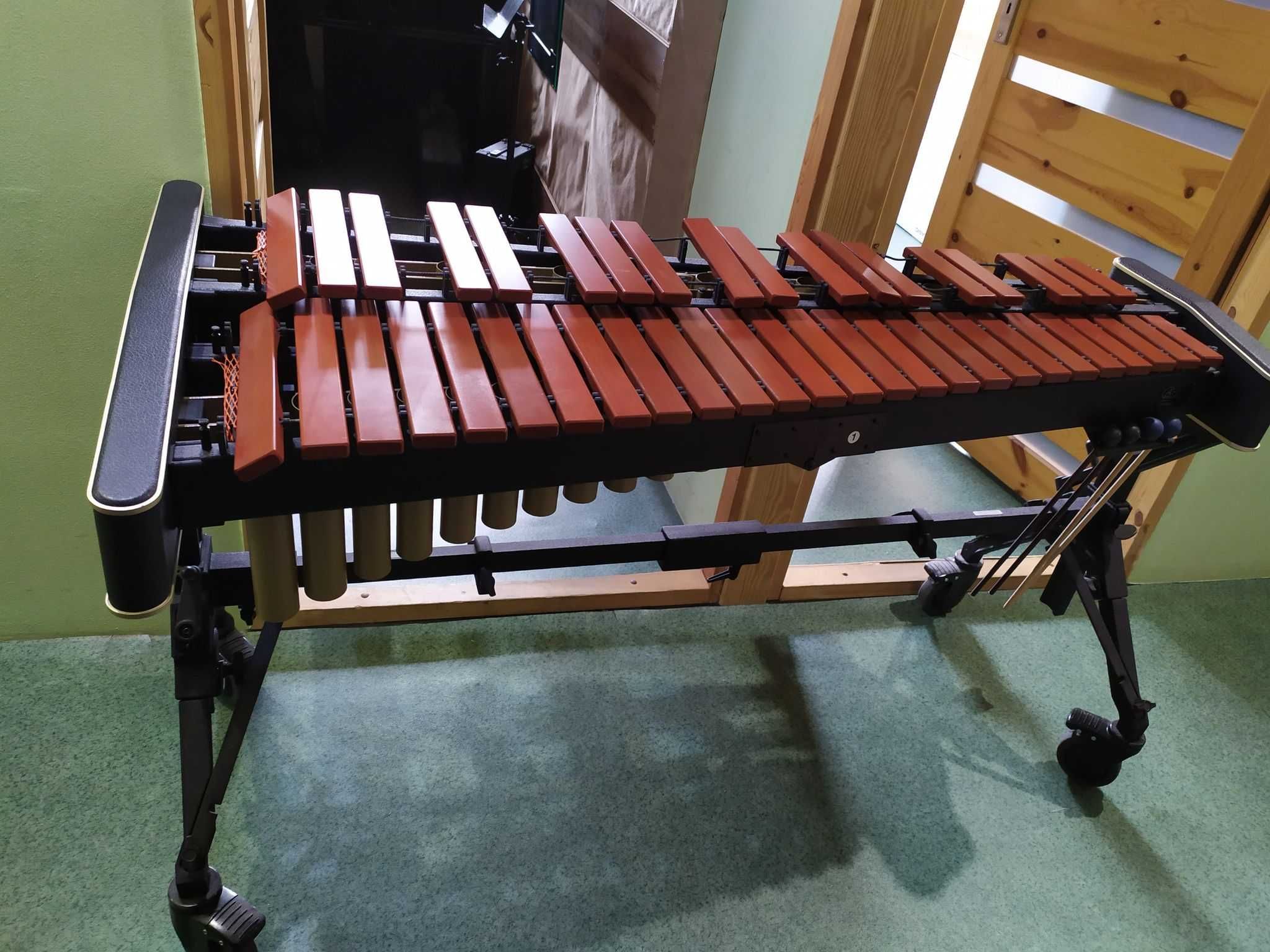 adams solist ovctave 35 xylophone