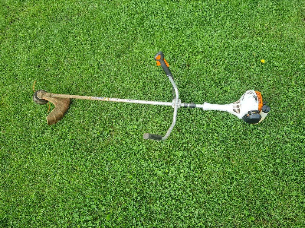 Sprzedam kosę spalinową Stihl fs 55