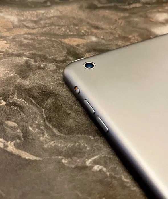 Оригінал Apple iPad 5