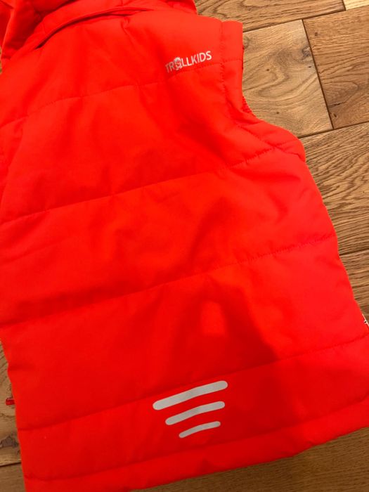 Kamizelka Trollkids i rozm. 98 i 104