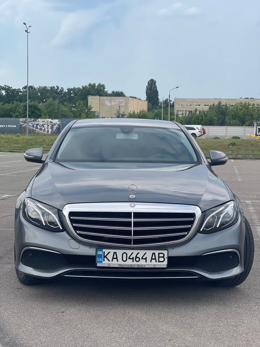 Mersedes-Benz E220