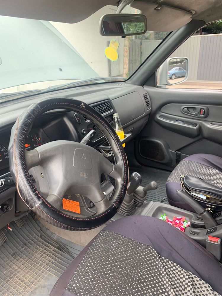 Mitsubishi L200 2002р