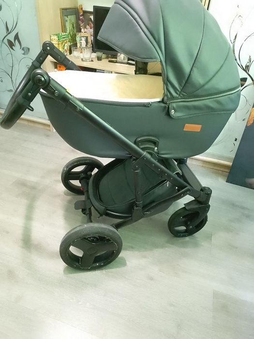 Коляска 2в1  в  гарному стані