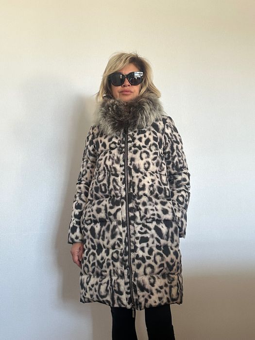 Moncler пуховик теплый с натуральным мехом