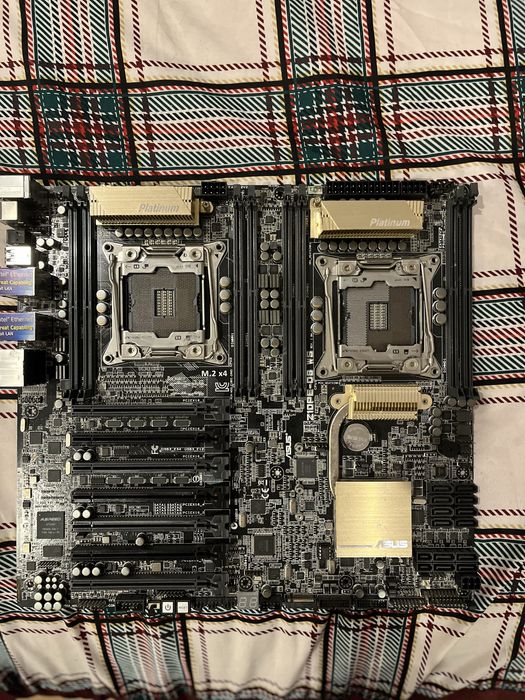 ASUS Z10PE-D8 WS – dual LGA2011-3, Xeon E5 v3/v4, workstation