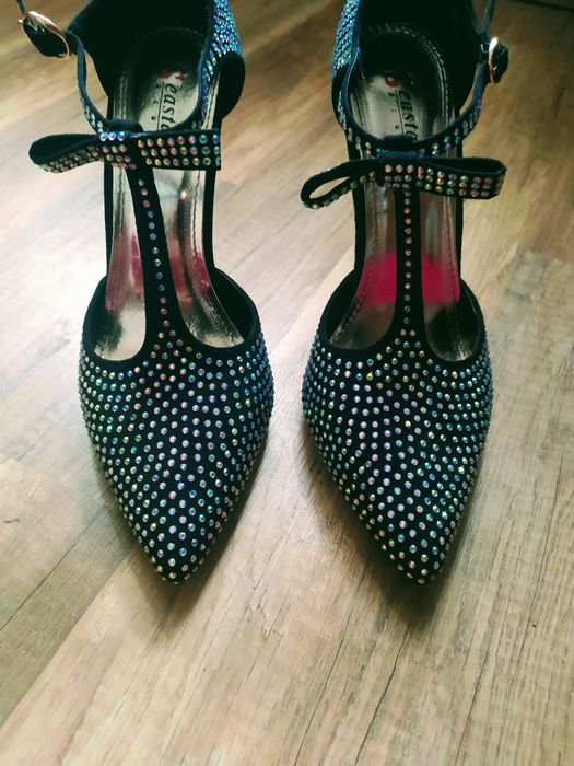 Buty damskie szpilki cekiny 40