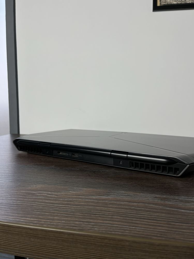 Alienware 17 R3 Intel Core i7-6820HK