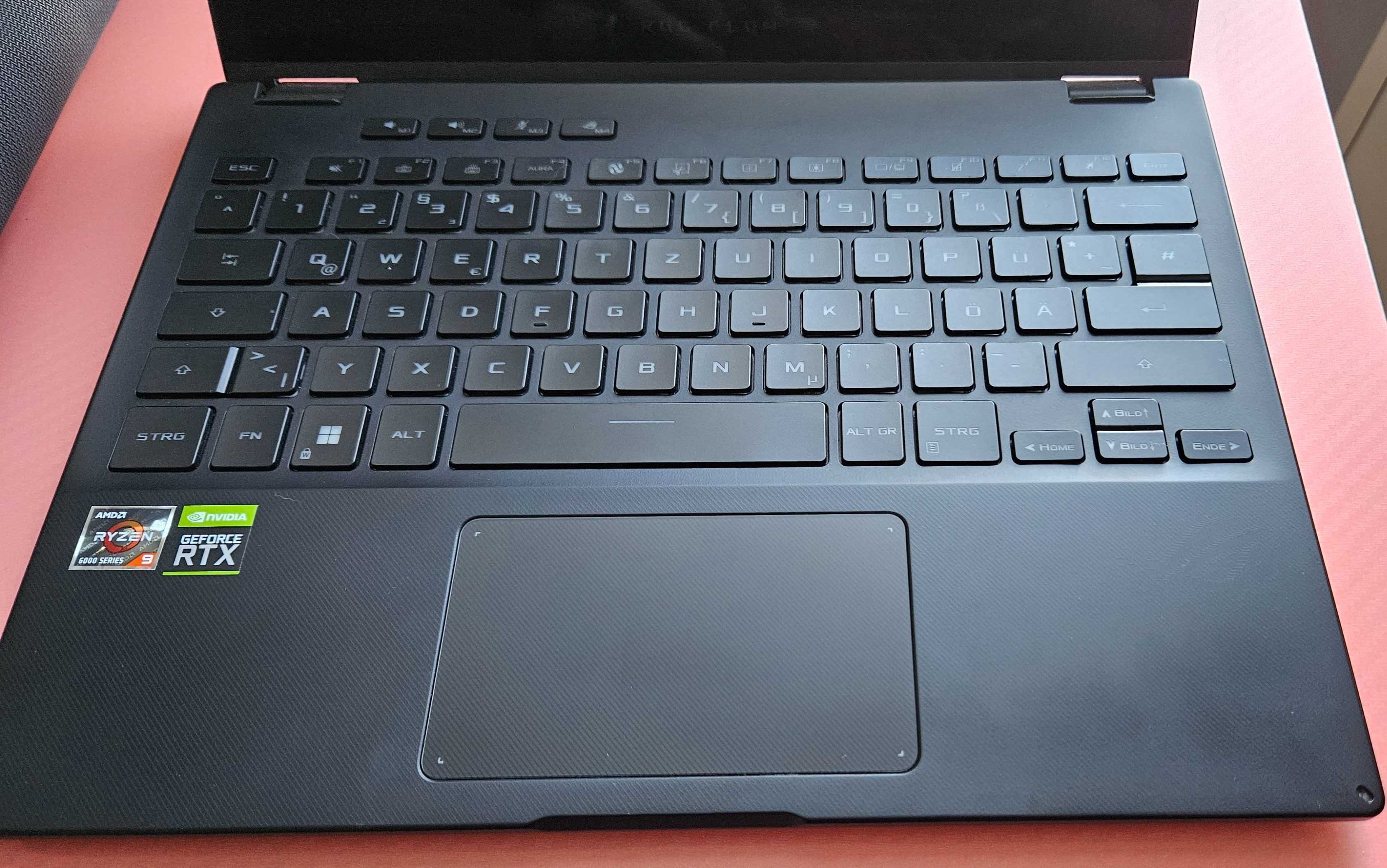 Asus Rog flow x13 R9/16gb/RTX3050/1TB