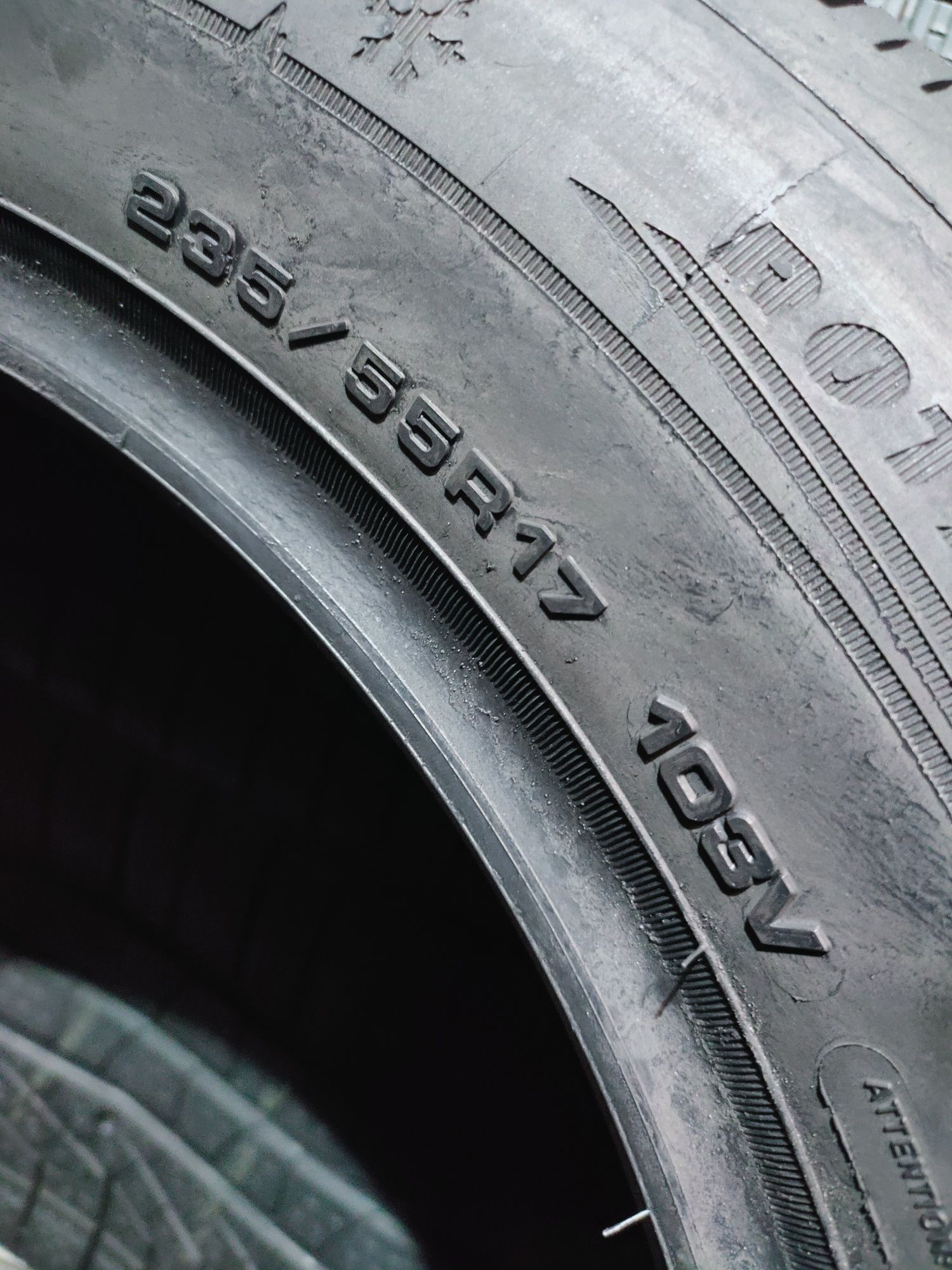 235/55R17 Dunlop Winter Sport 5 2017r 7,2mm