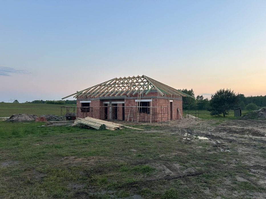 Domy w stanie surowym w Jagodniku