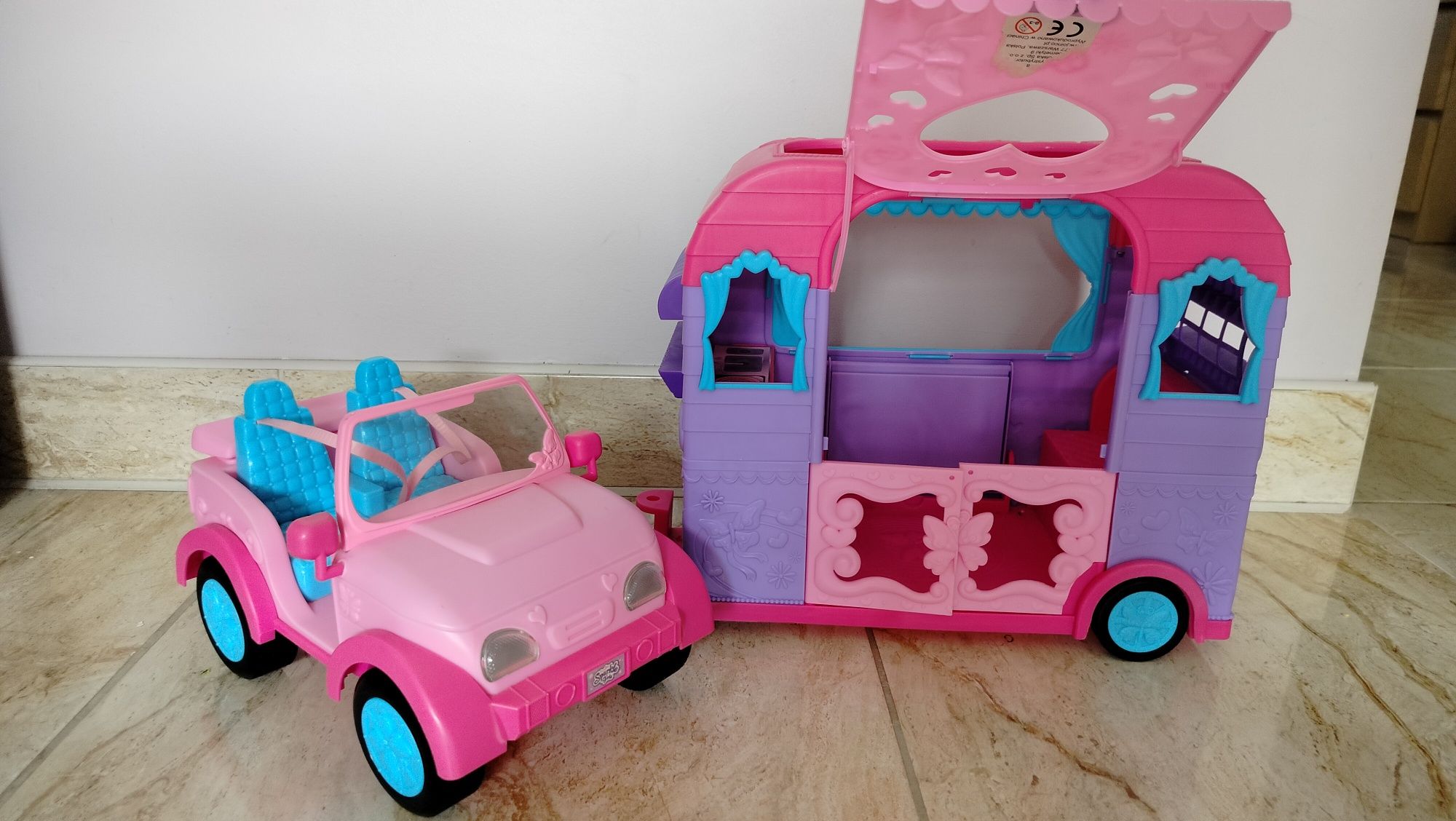 Samochód Camper Barbie