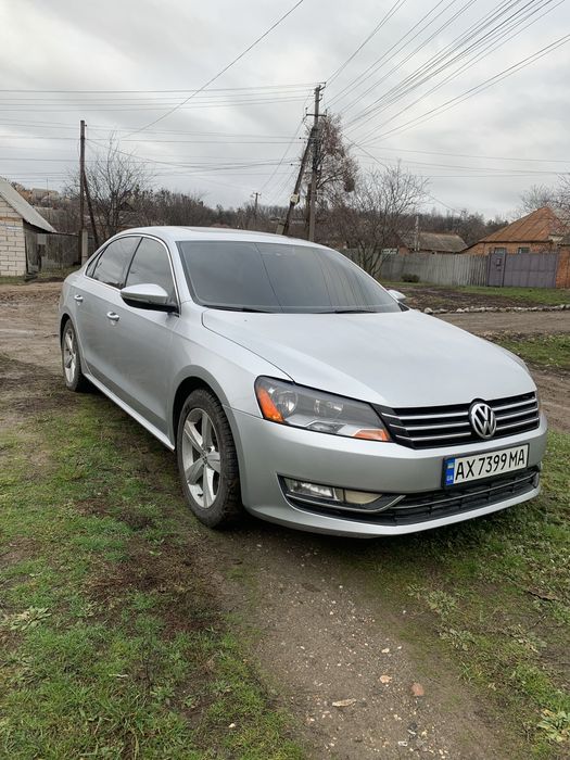 Продам Пассат В7 2013 год 2.5 газ бенз