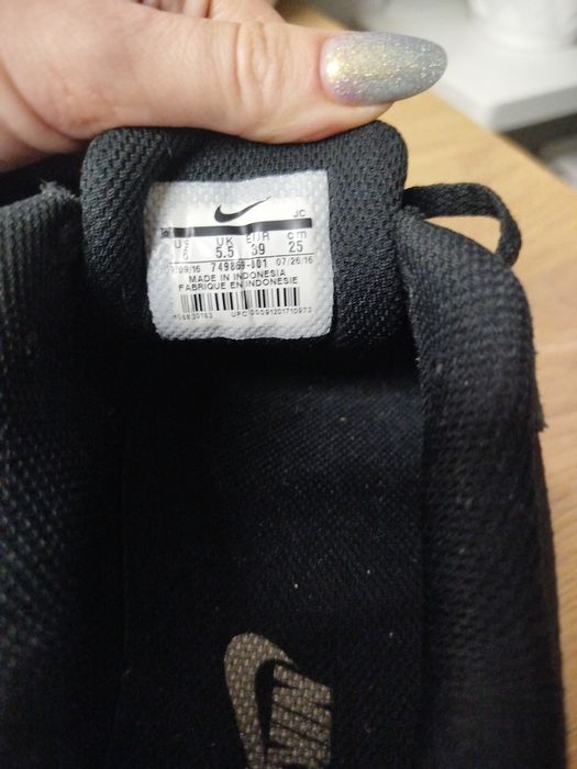 Buty Nike r. 39 czarne