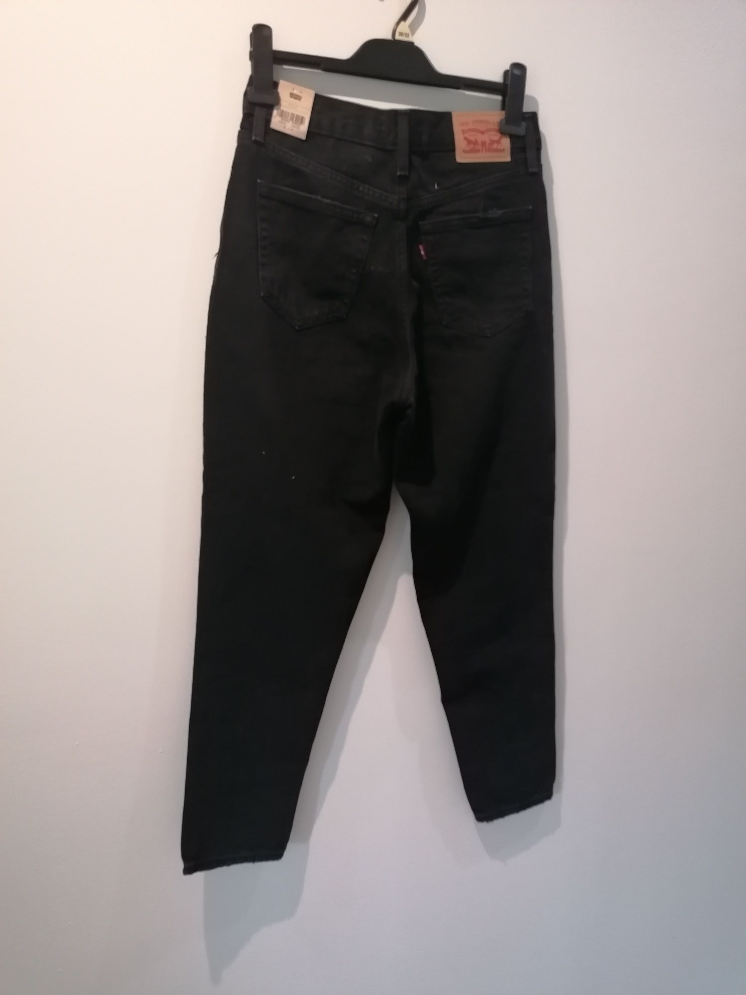 Levis high waisted mum 27