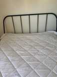 Cama de casal 160x200 cm do IKEA, com colchão