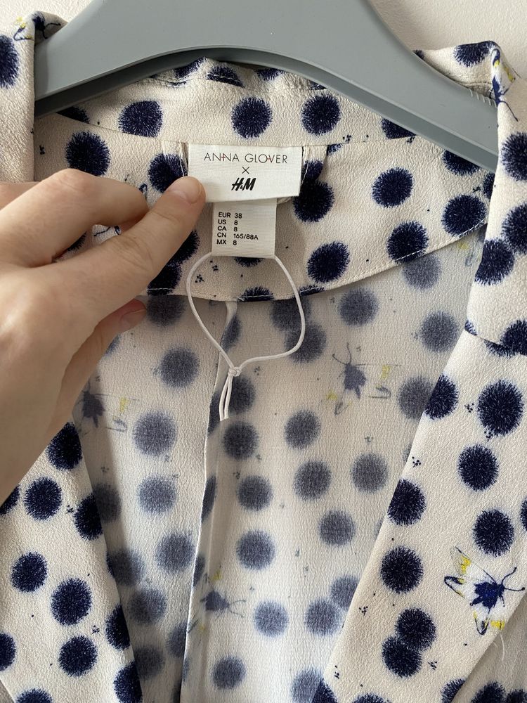 H&M Anna Glover bluzka marynarka grochy owady