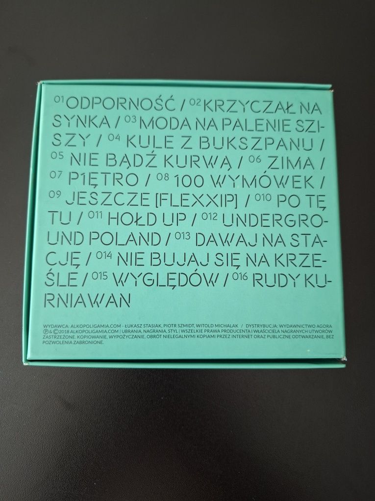 Płyta CD Rapersampler w pudełku z dodatkiem z autografem Ten typ Mes a
