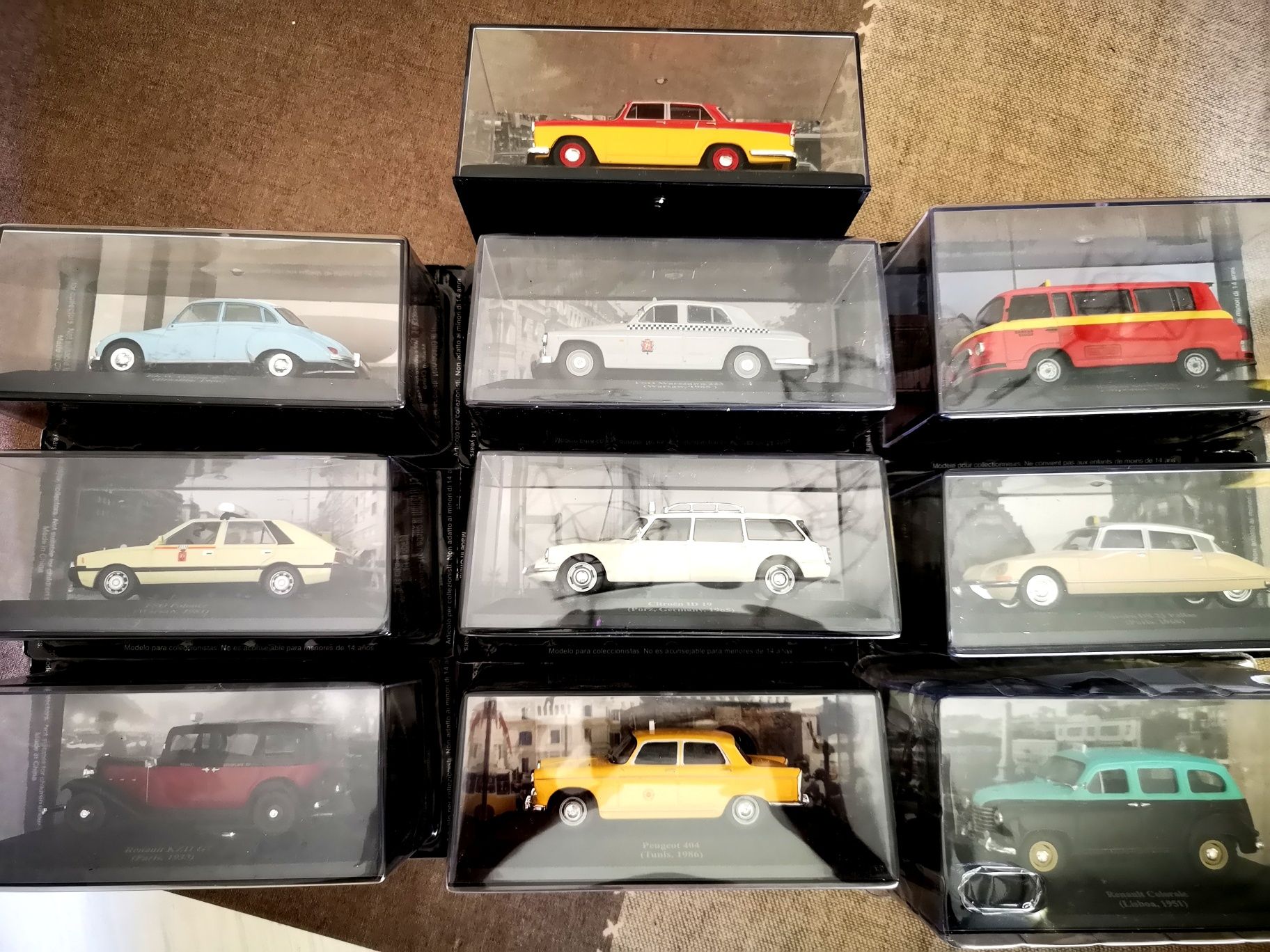 Miniaturas Táxis do Mundo