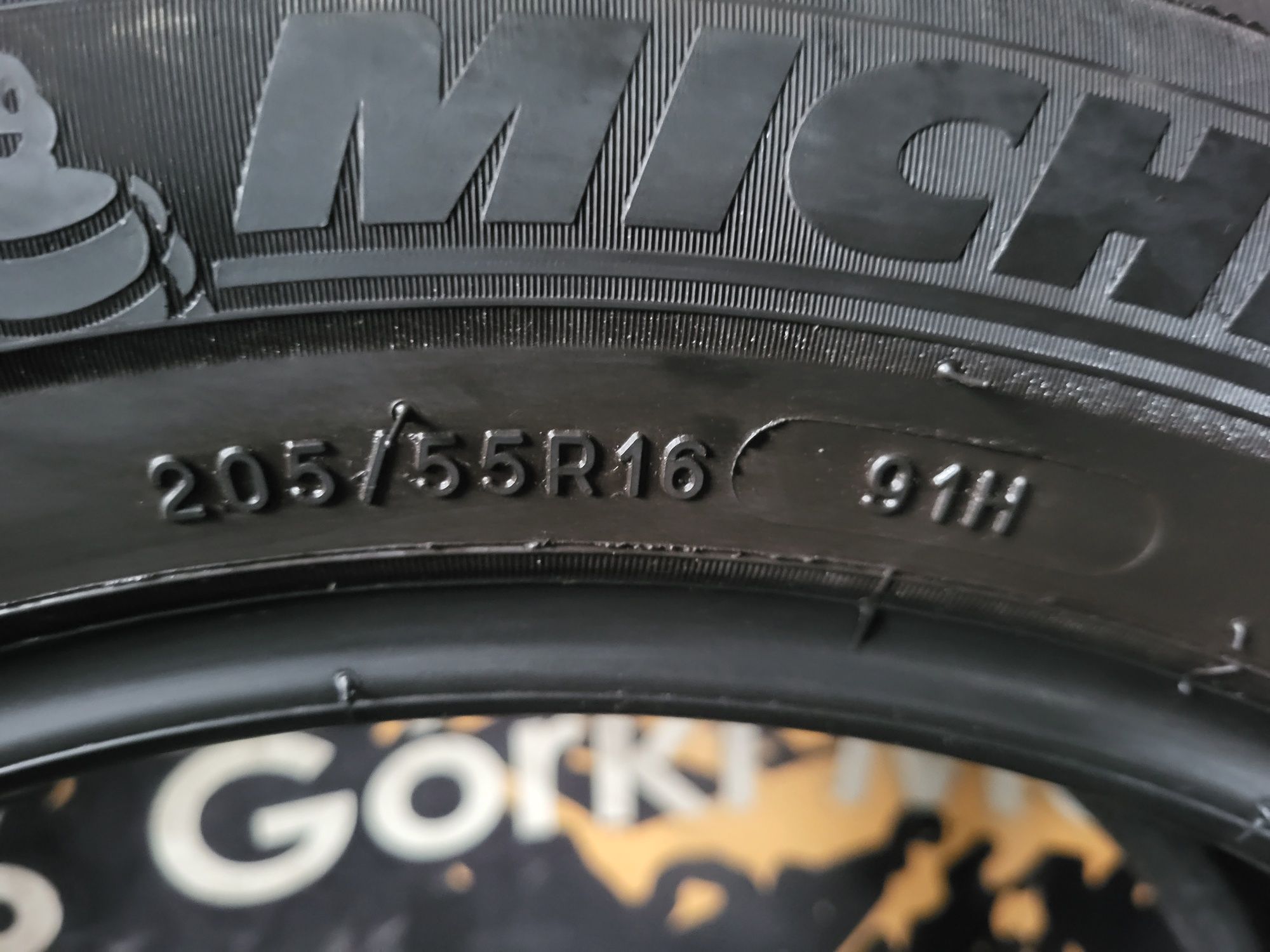 Opony zimowe 205/55/16 Michelin