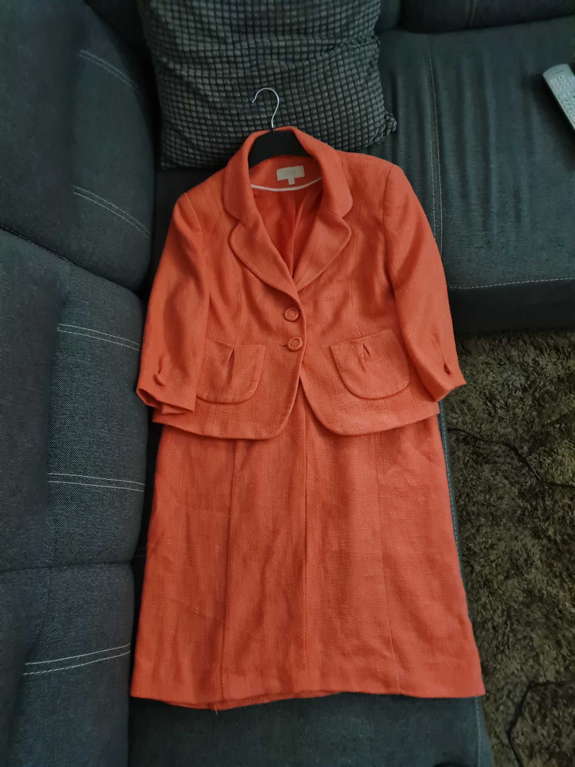 Garsonka rozmiar 40 Marks & Spencer ( rozmiar UK-14)