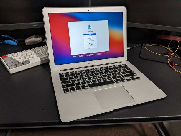 MacBook Air A1466 (13-inch, Early 2015)