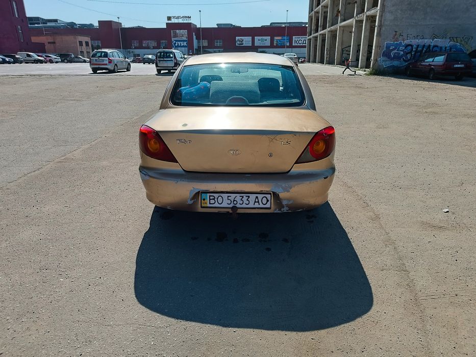 Продам Kia rio 1