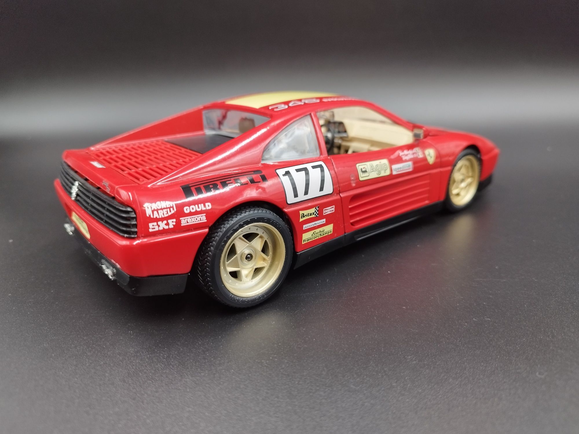 1:18 Bburago 1991 Ferrari 348tb Evoluzione #177 model używany