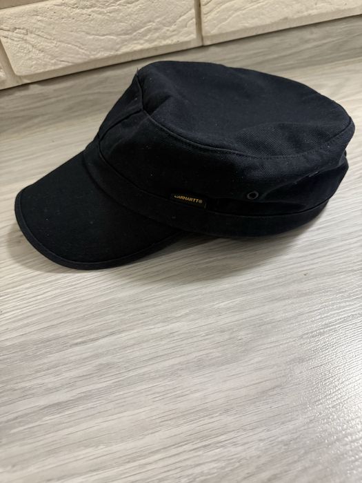 кепка в стиле милитари от бренда Carhartt