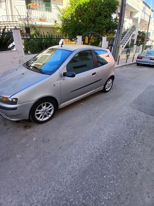 Vendo fiat punto abarth 1400€ negociável