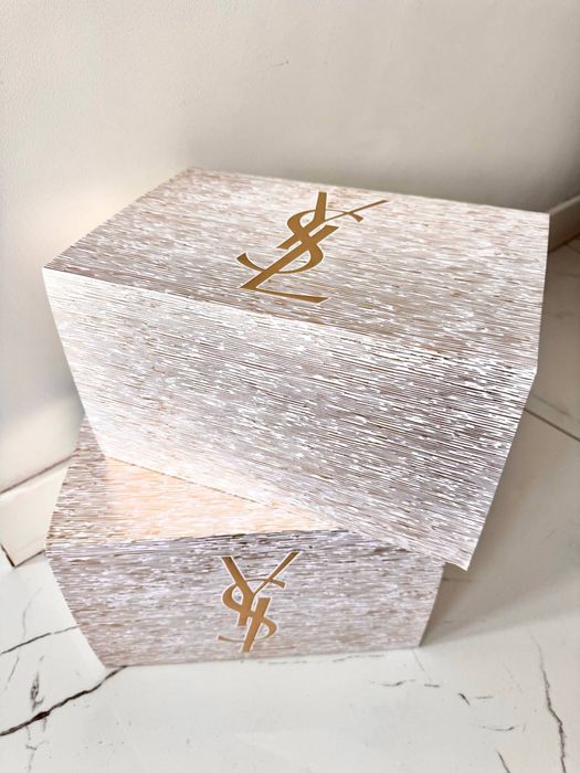 В наявності Адвент календар YSL Yves Saint Laurent Beauty Advent  2025