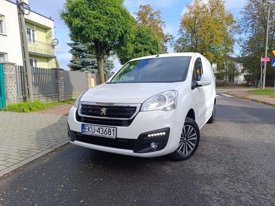 Peugeot Partner  1.6 ehdi Navi klima 3os Servic zarejestrowany
