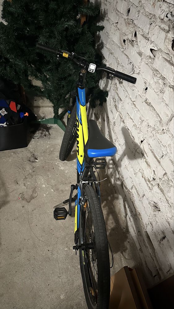Giant Revel MTB Rama S 26 cali Shimano 3x7 + Licznik B'Twin V-brake