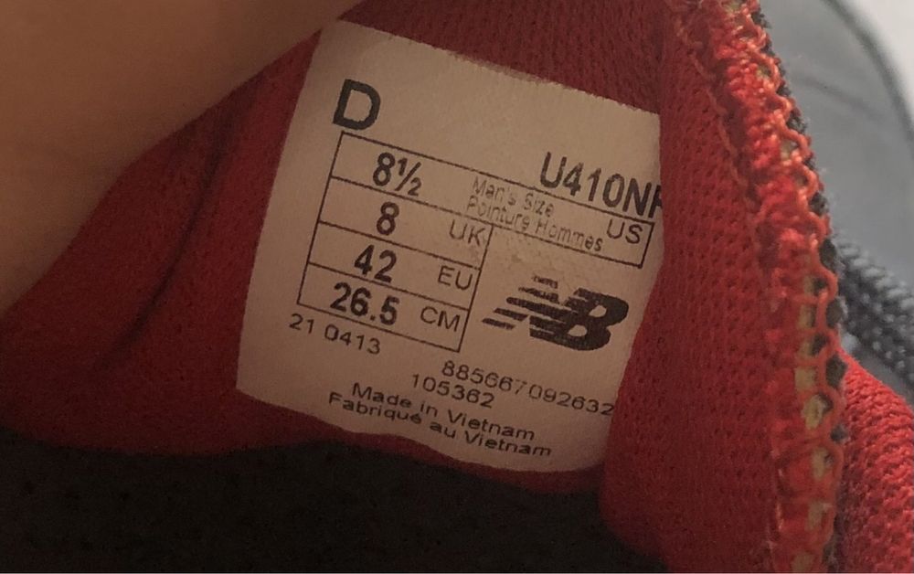 Оригінальні кросівки New Balance 410  розміру 41-42