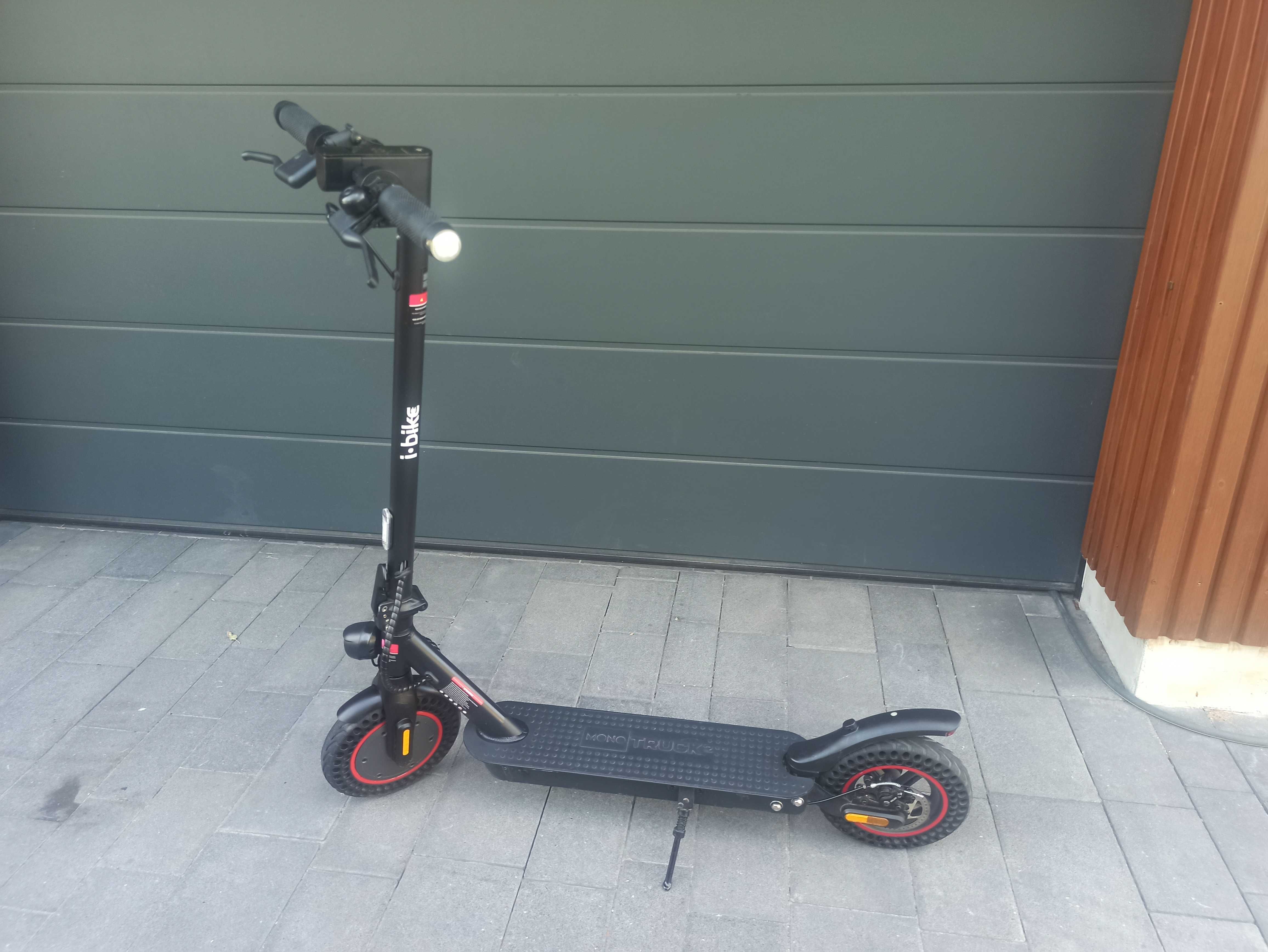 Hulajnoga elektryczna I-Bike Mono Truck 2, kierunkowskazy. Jak nowa
