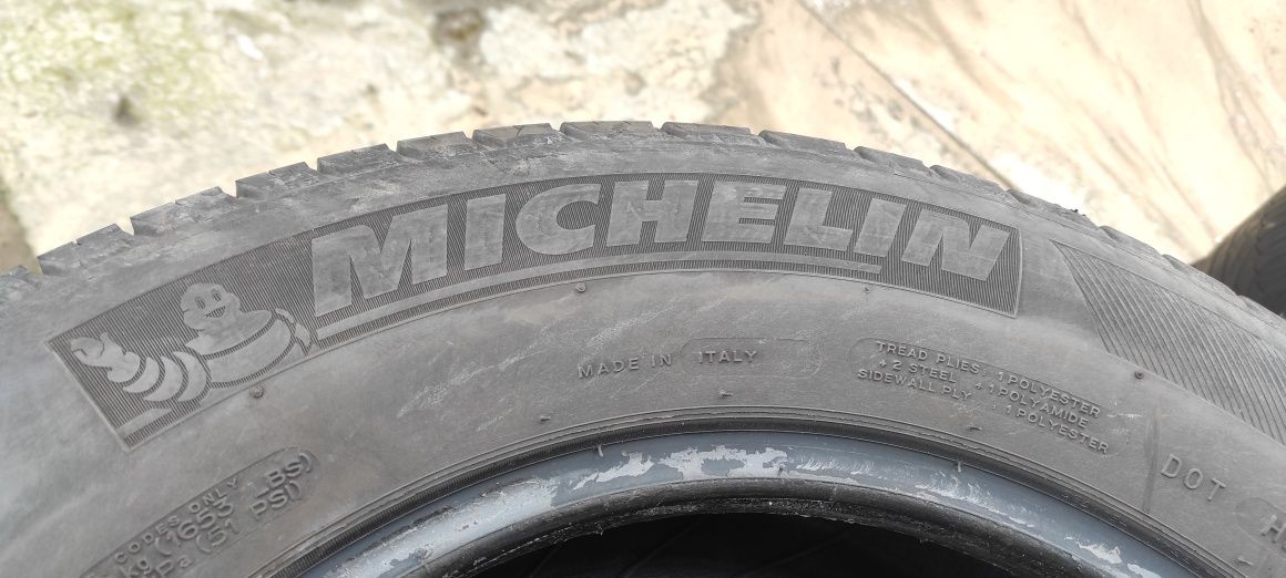 Opony letnie z 2013r 6mm 215/65/16 Michelin 3N