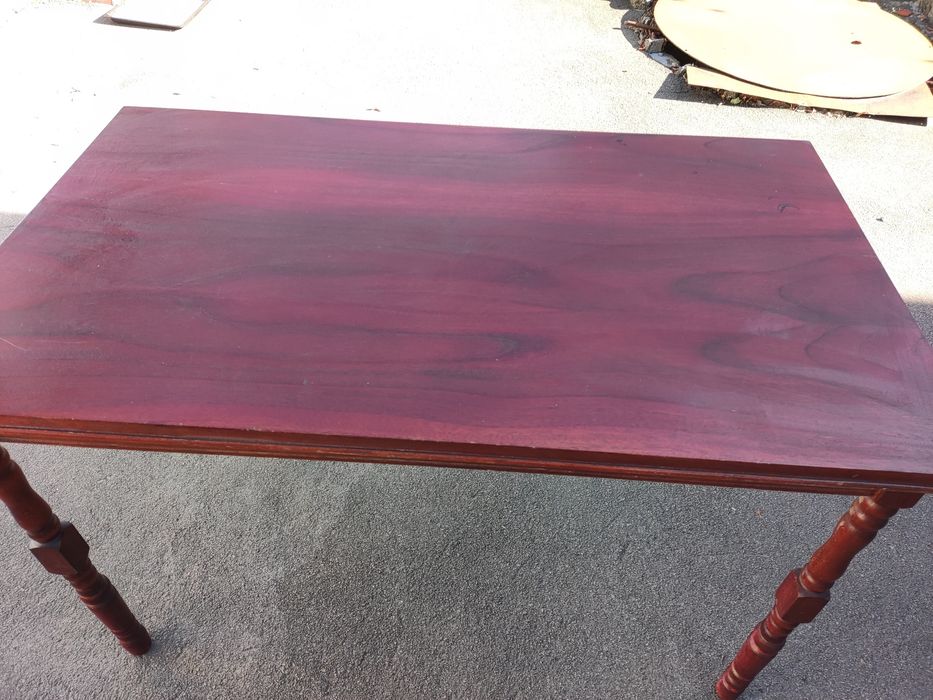 Стіл дерев'яний б/у в гарному стані