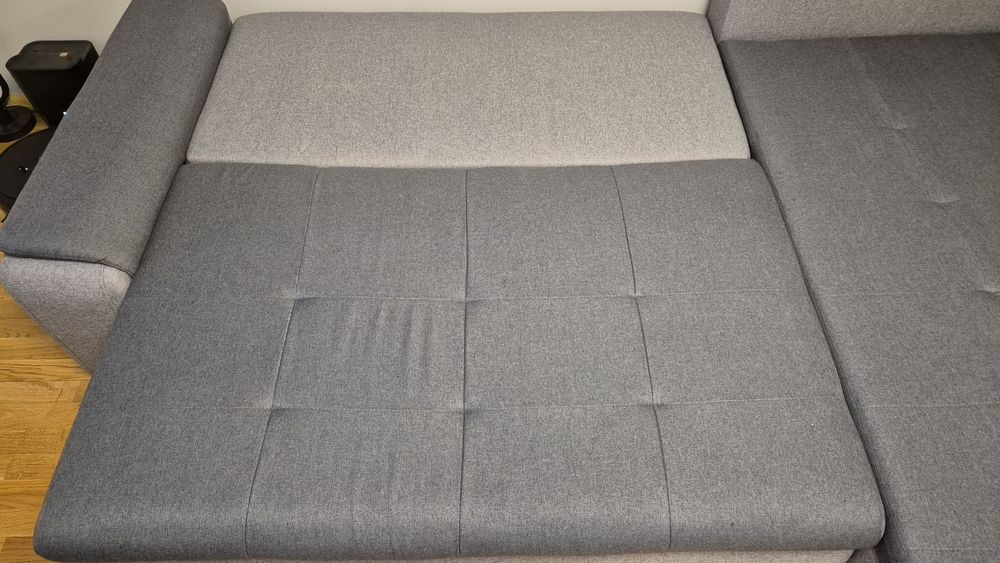 Narożnik z funkcją spania prawostronny