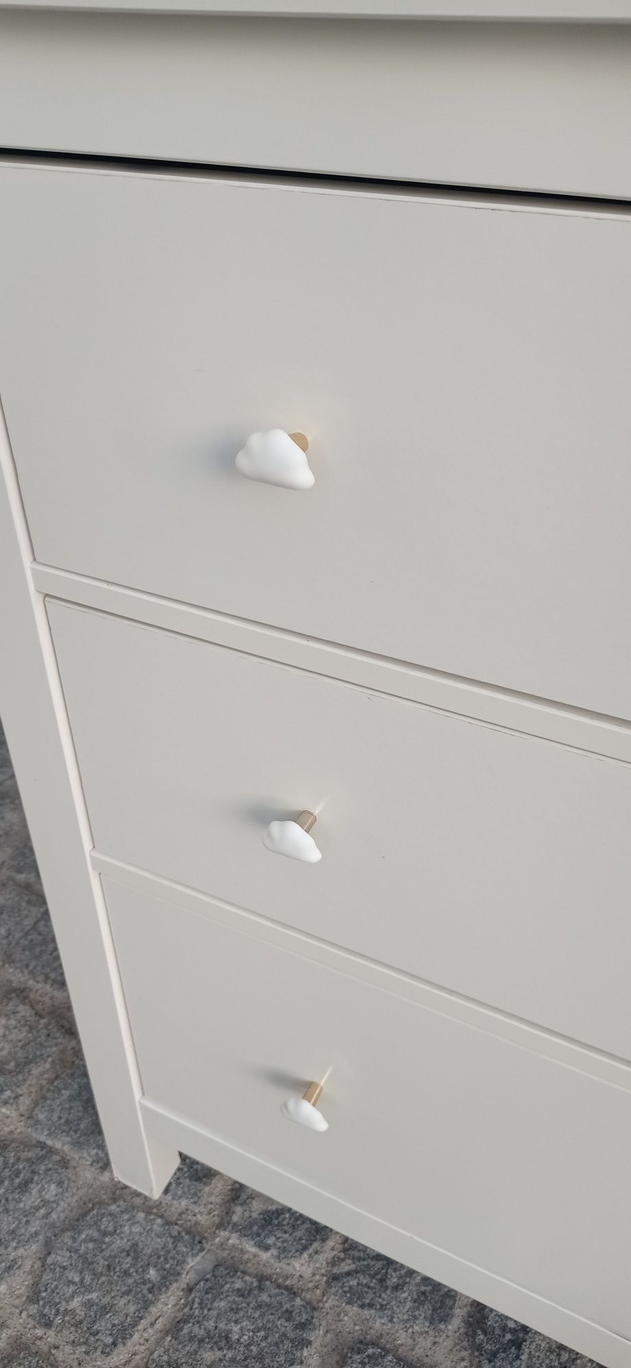 Cómoda IKEA hemnes impecável