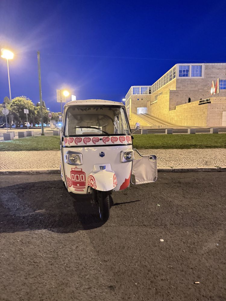 Tuk tuk piagio 2018