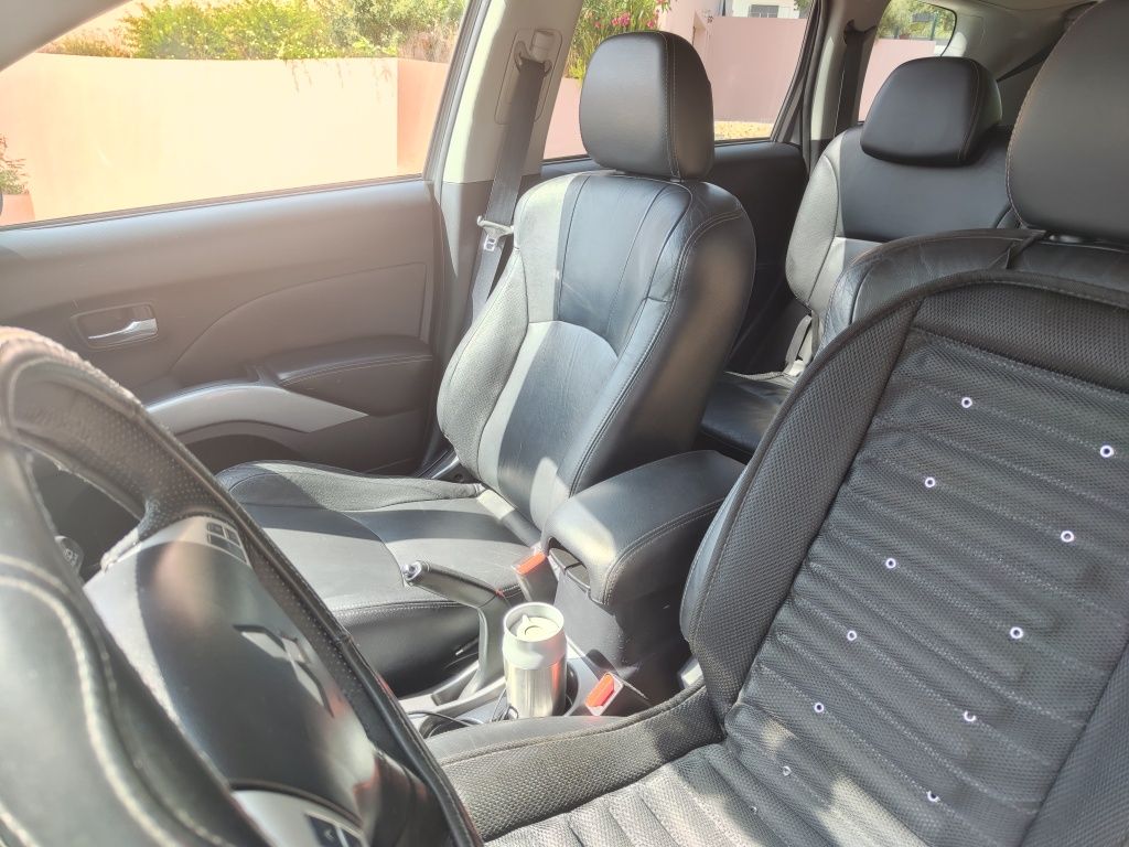Mitsubishi Outlander 7 lugares