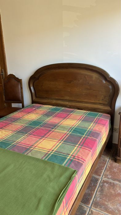 Conjunto de quarto completo em madeira maciça de carvalho