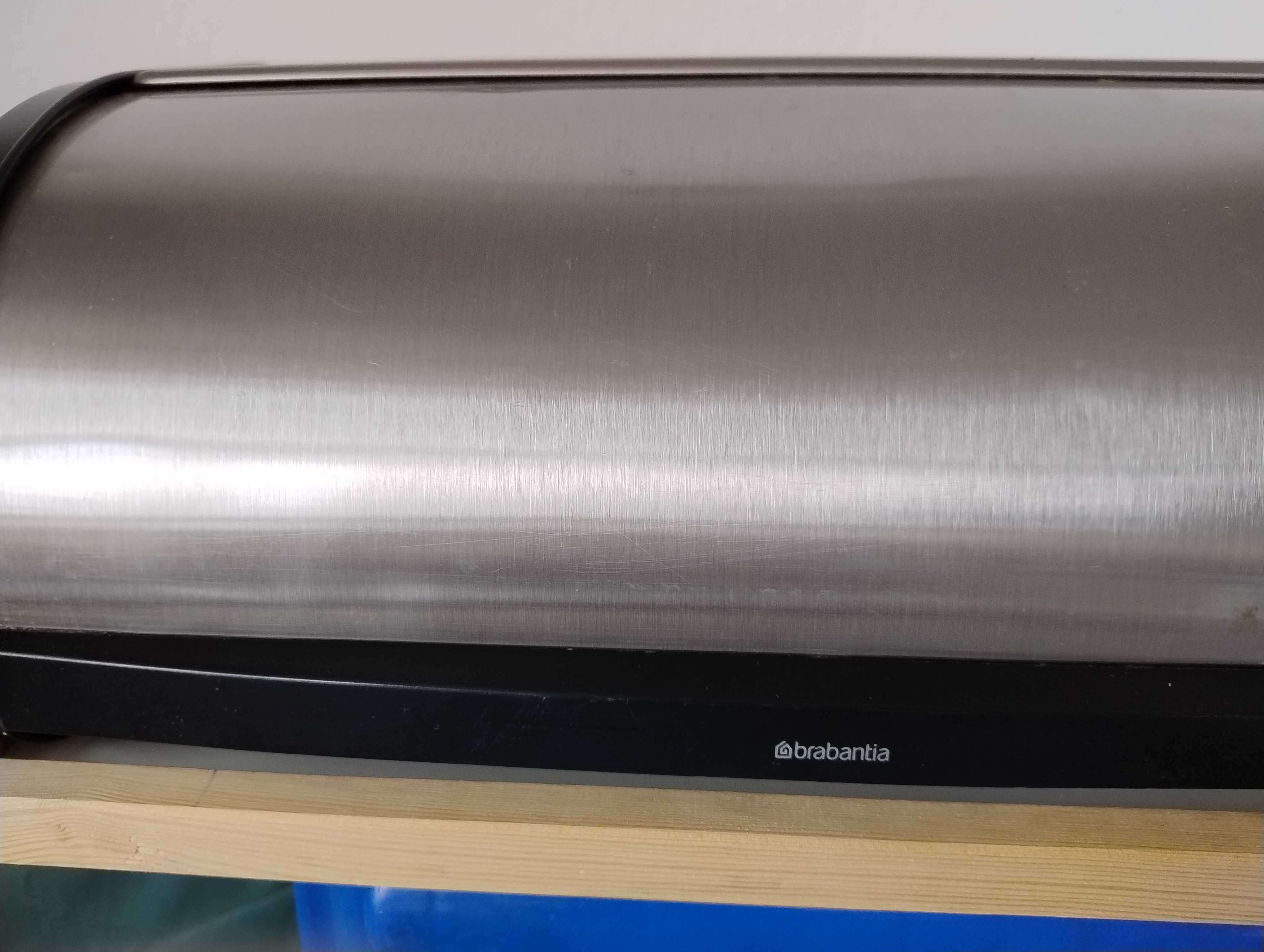 Chlebak chromowany srebrny duży Brabanitia 44,5x17x26cm stal nierdzewn