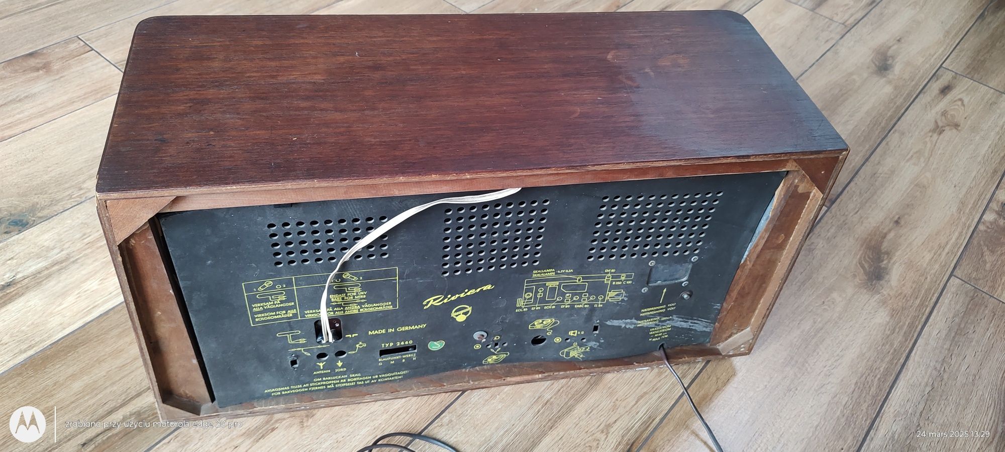 Stare radio Riviera TYP 2440