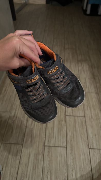 Кросівки для хлопчика skechers  30 р.