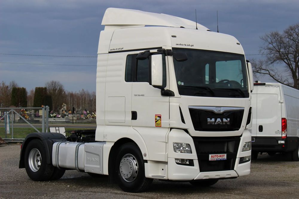 MAN TGX 18.480 /370 000 KM /LODÓWKA /NOWE OPONY /RETARDER/*SERWIS FR */ IDEALNY STAN /  *NIEEKSPLOATOWANY po POLSKICH Drogach* / auto-kot.pl /