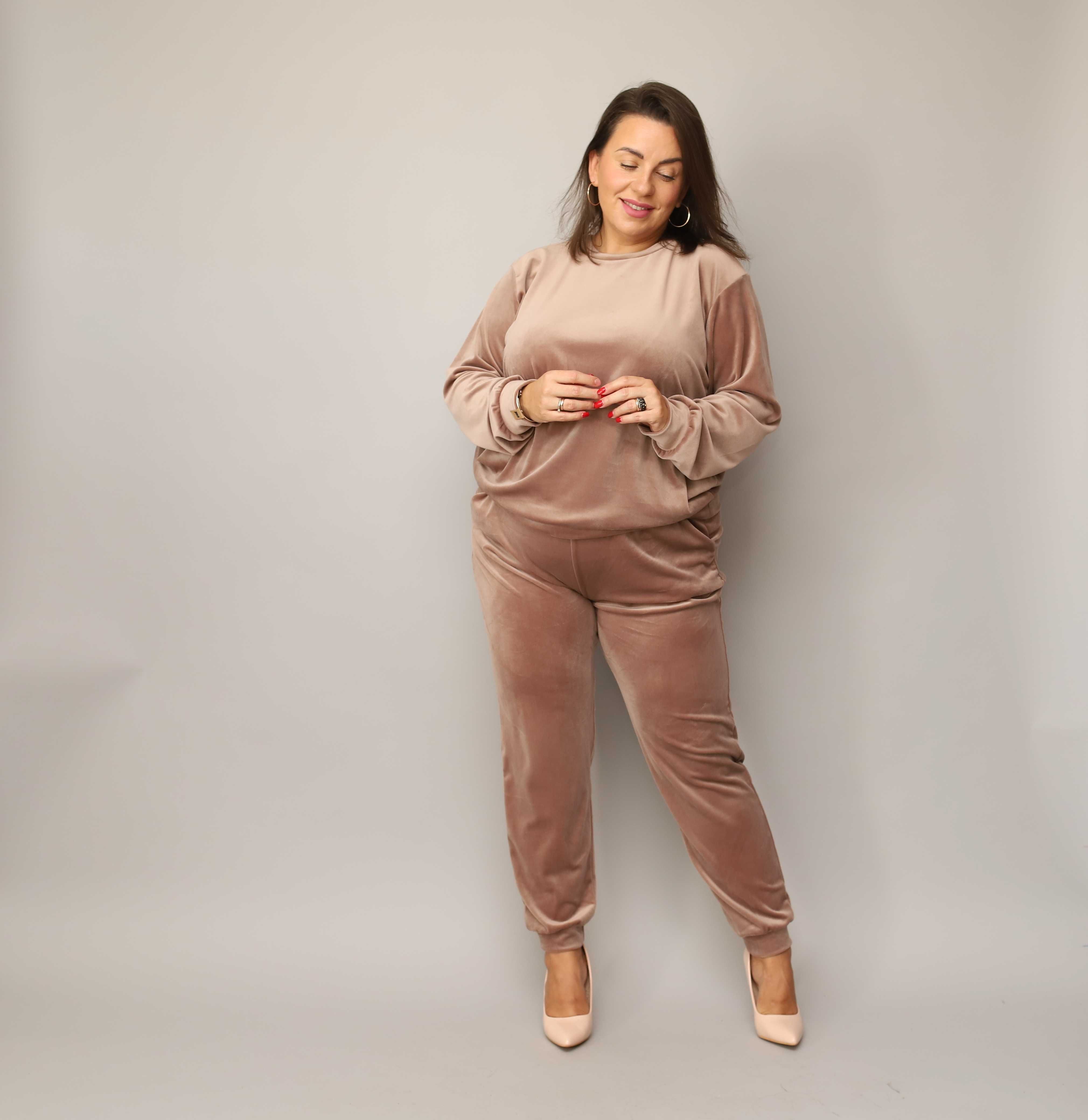 Beżowy DRES WELUROWY damski komplet bluza + spodnie JESIEŃ 2XL 44